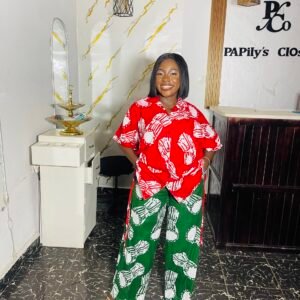 Co two piece green red